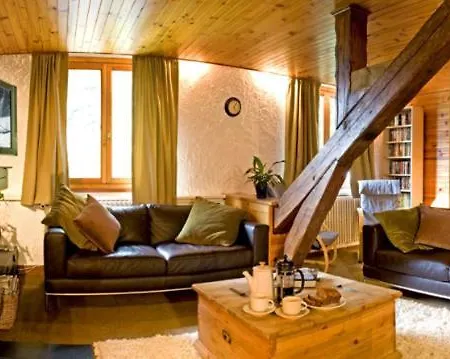 White Chalet Holiday home